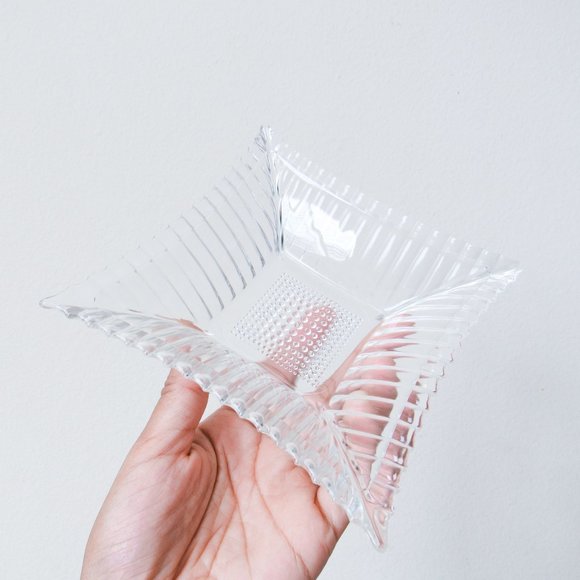 Pretty Vintage Clear Glass Dish Decorative Tray Jewelry Catch Square Art Deco - Picture 2 of 7